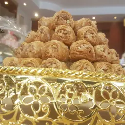 Kol w Shkor Cashews Baklava - 1 Kilo